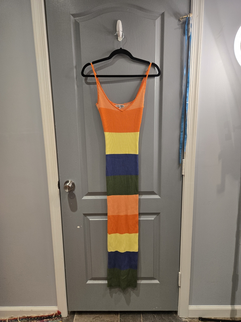 Colorblock Ribbed Knit Spaghetti Strap Dress - Picture 2 of 6